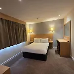 The Luton Hotel