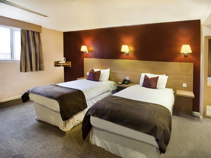 The Luton Hotel Hotel