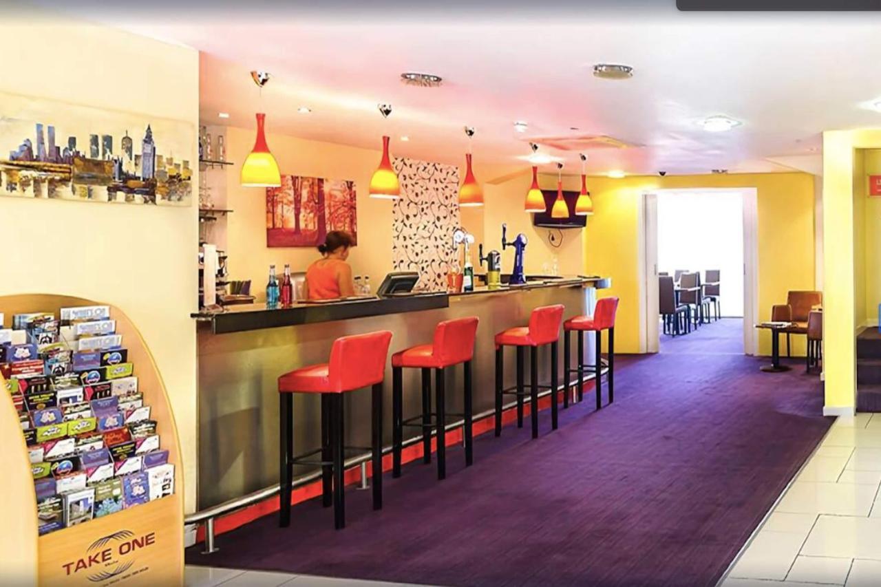 The Luton Hotel 2*