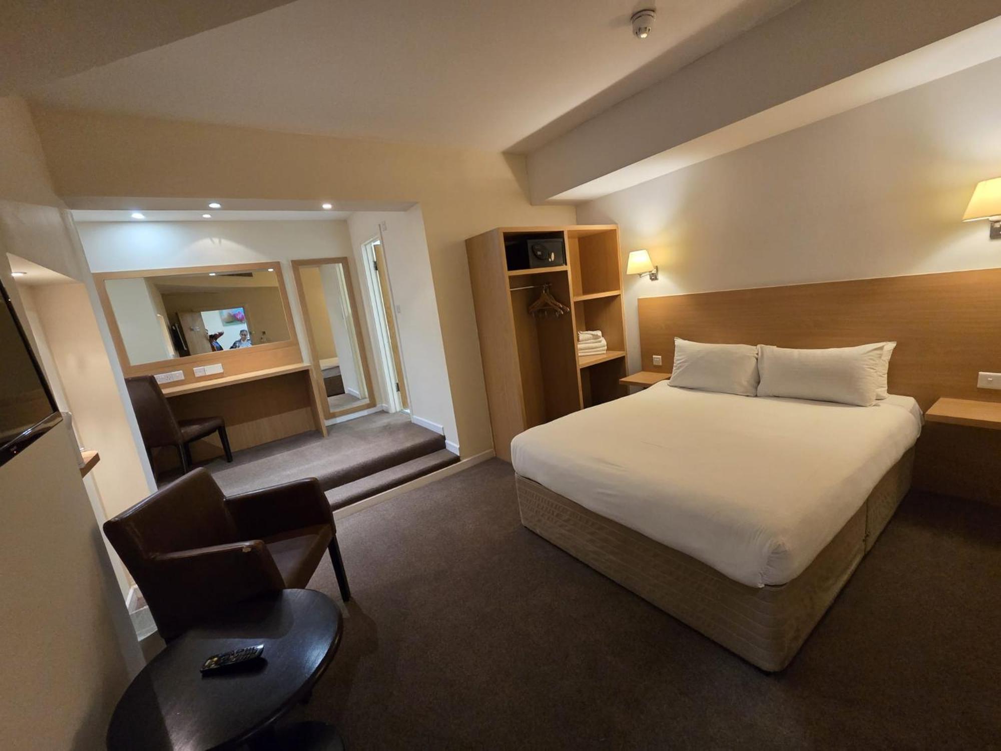 The Luton Hotel Hotel 2*