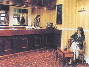 Hotel The Luton Hotel